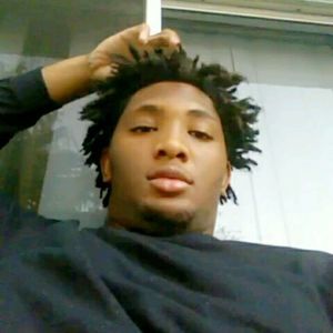 Meet your Posher, Montrail